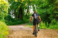 Caccia vietata lungo la ciclabile sul fiume Marecchia